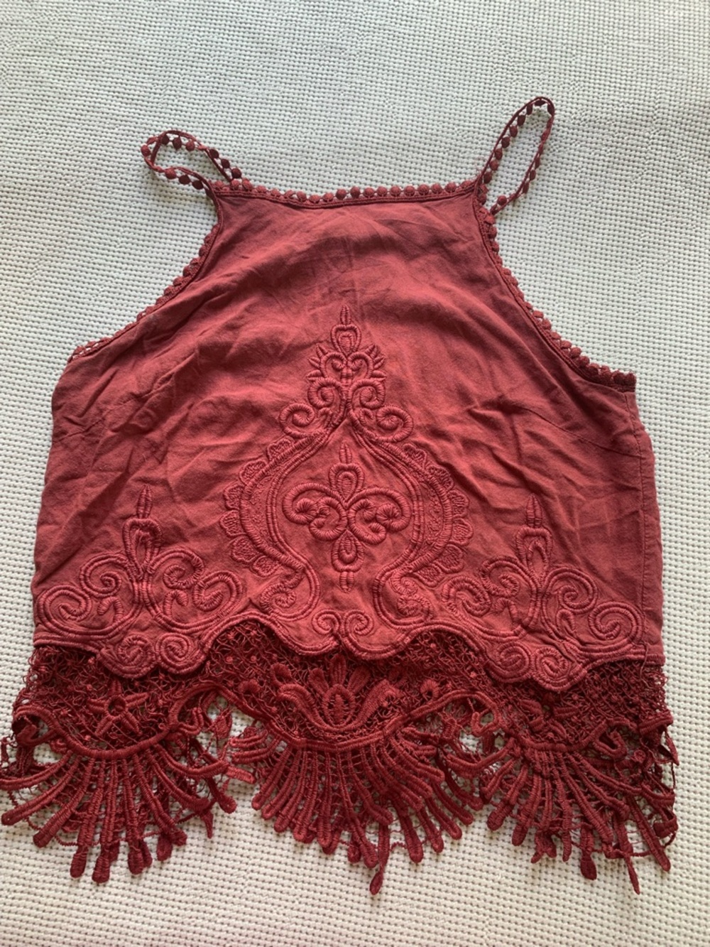 Rue21 Womens Red Boho Embroidered Crochet Lace Hem Halter Camisole Top Small